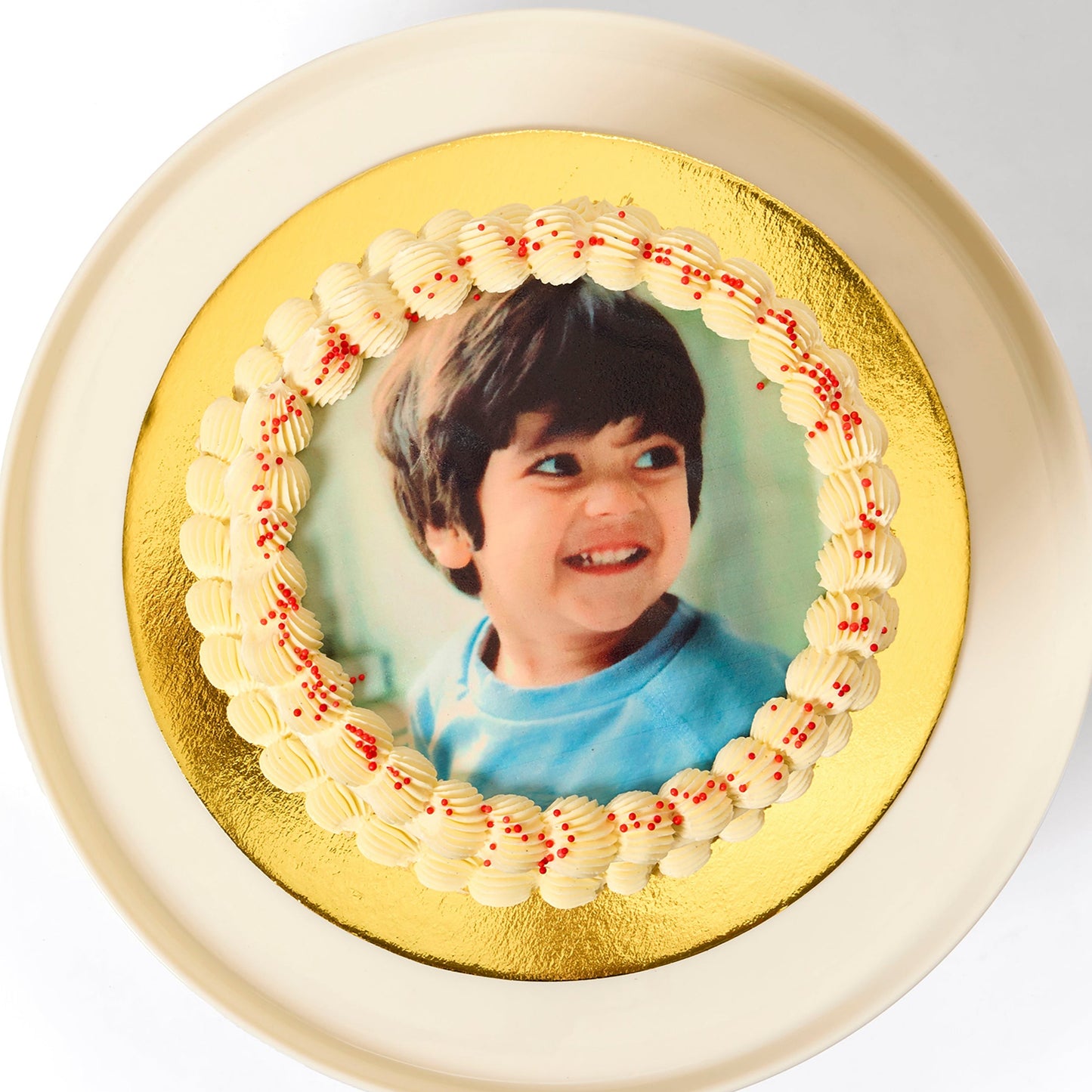 Vegan red velvet cake slice with edible label – gluten-free dessert by Little Cupcakes