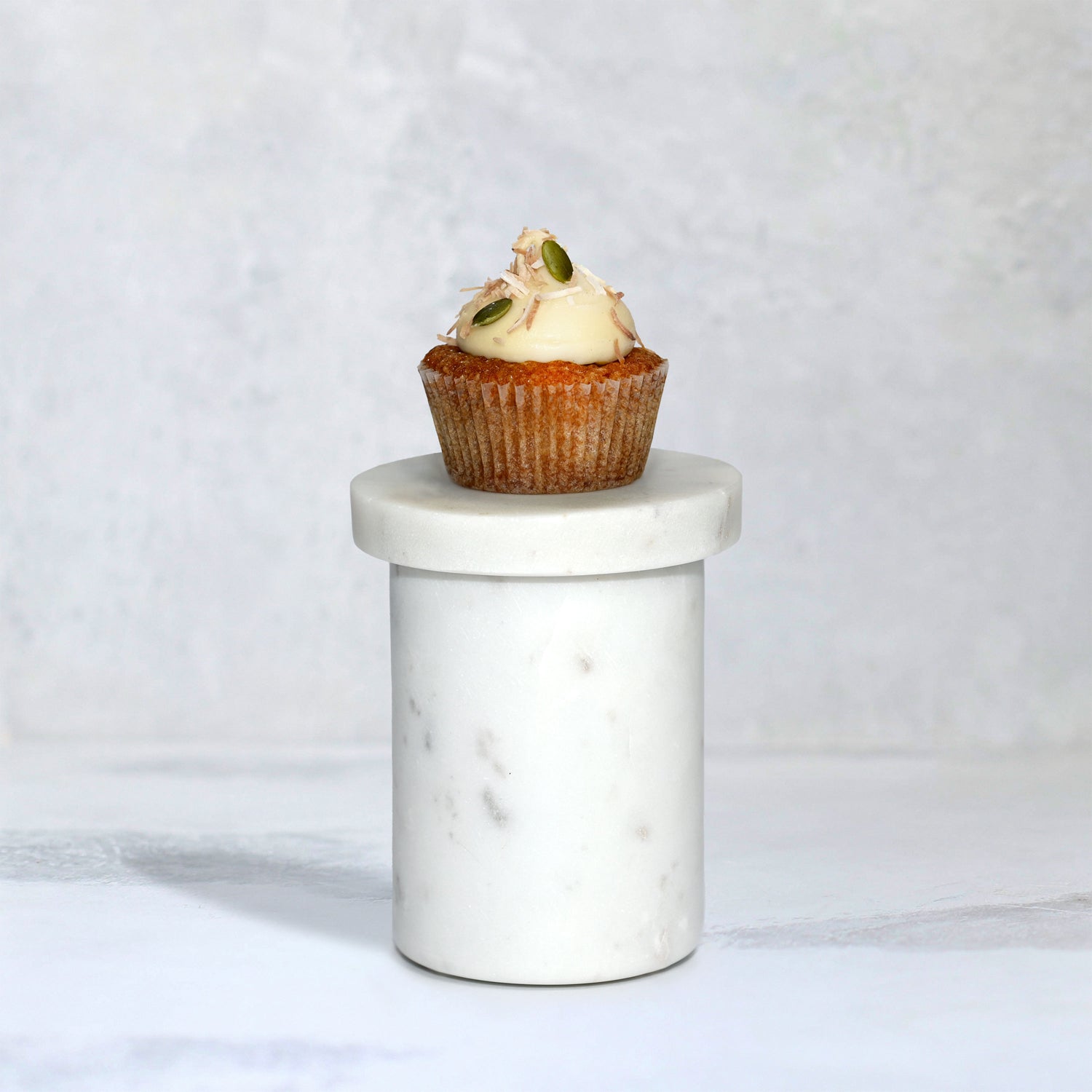 Carrot and Walnut Cupcake (N)