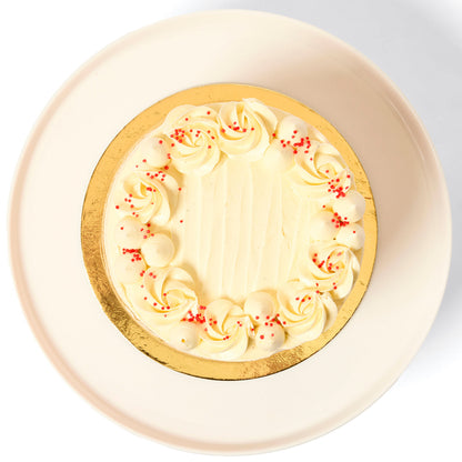 Vegan gluten-free red velvet cake with cream topping – Little Cupcakes collection
