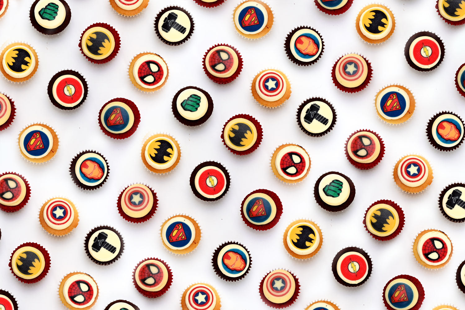 Super Hero Theme Cupcakes