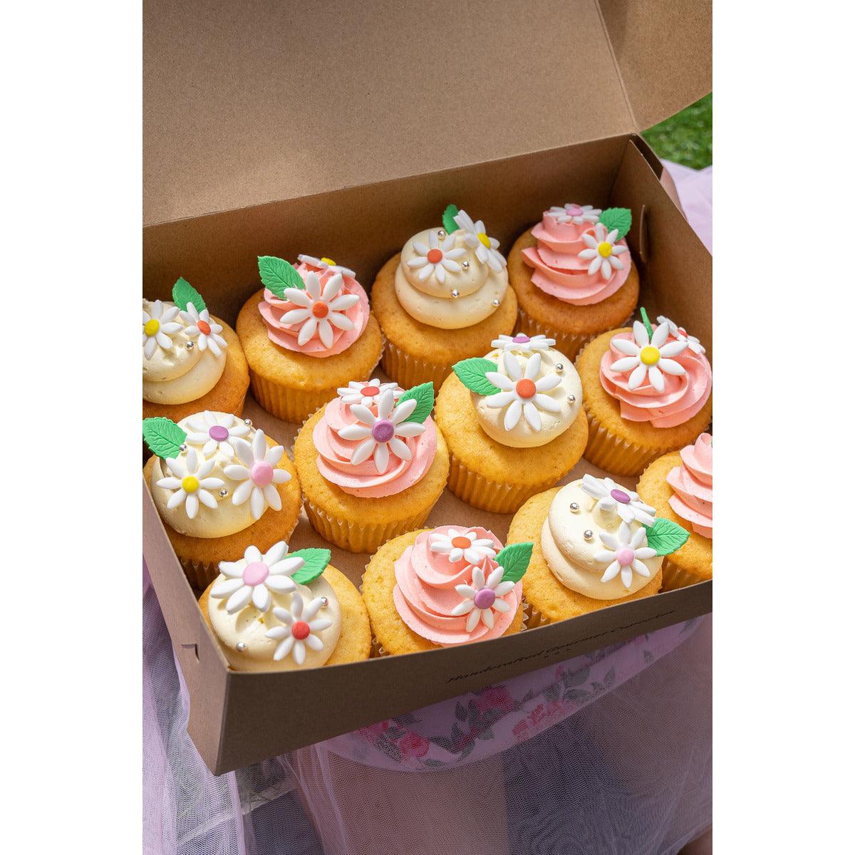 Daisy Cupcakes - Little Cupcakes