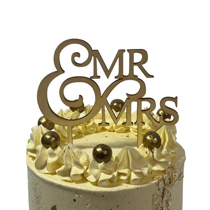 White and Gold Cake - Little Cupcakes